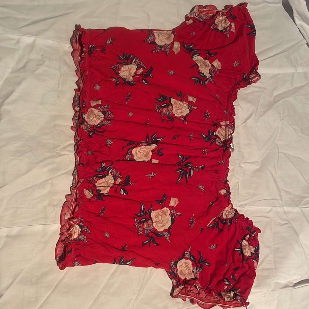 Top - Picture 2 of 2